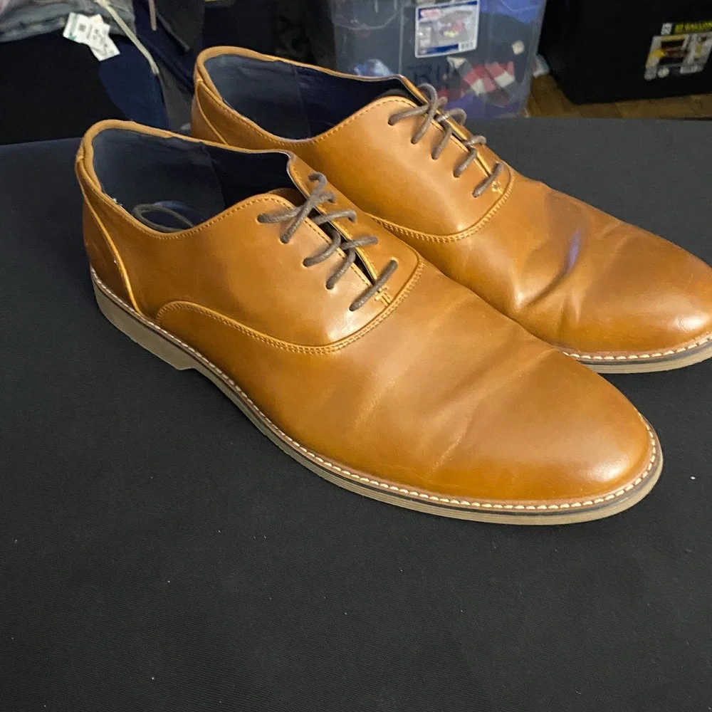 Steve Madden Neptun MENS 11M Caramel Brown Faux Leather‎ Lace-up Oxfords EUC